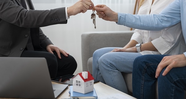 Affittare casa è più semplice con l'aiuto di un consulente immobiliare.